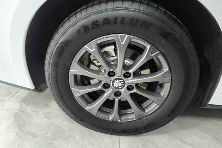 Used BYD Qin L 2024 DM-i 80KM Leading Model Exterior 5
