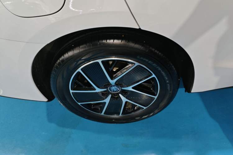 Used BYD Qin L 2024 DM-i 80KM Beyond Model Exterior 5
