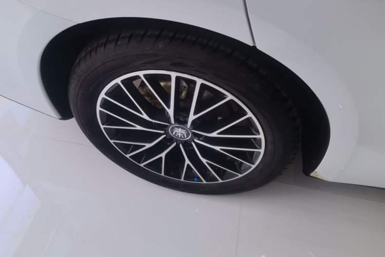 Used BYD Qin L 2024 DM-i 120KM Excellence Model Exterior 5