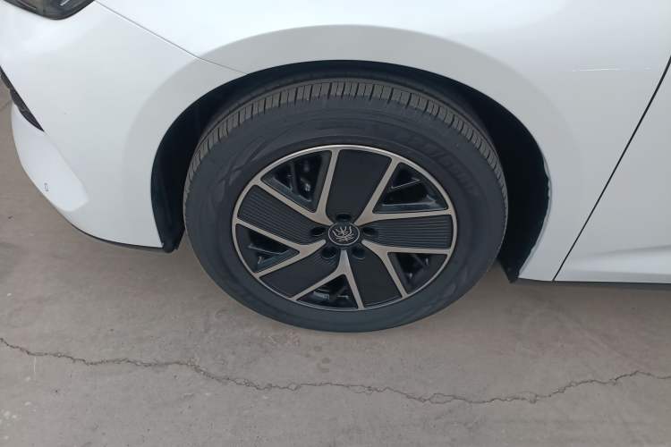 Used BYD Qin L 2024 DM-i 120KM Beyond Model Exterior 7