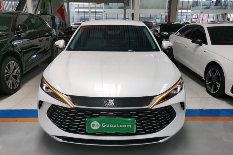 Used BYD Qin L 2024 DM-i 80KM Leading Model Front