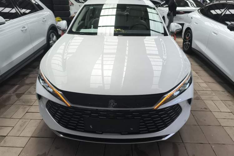 Used BYD Qin L 2024 DM-i 120KM Excellence Model Front