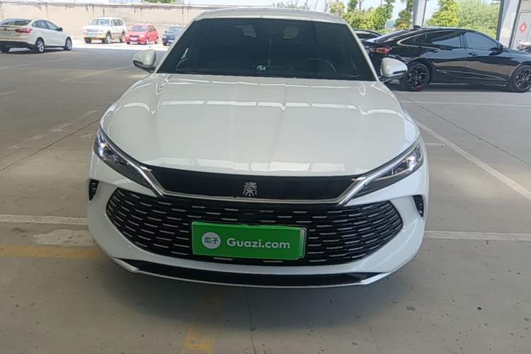 Used BYD Qin L 2024 DM-i 80KM Leading Model Front