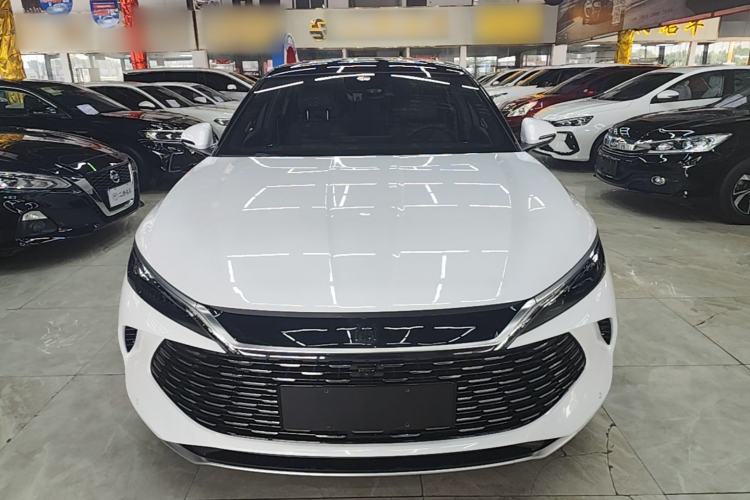 Used BYD Qin L 2024 DM-i 80KM Beyond Model Front