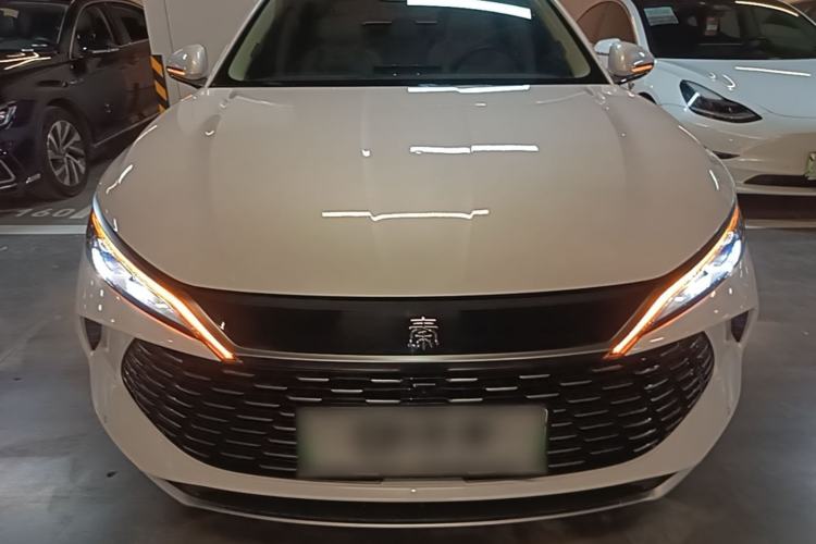 Used BYD Qin L 2024 DM-i 120KM Beyond Model Front