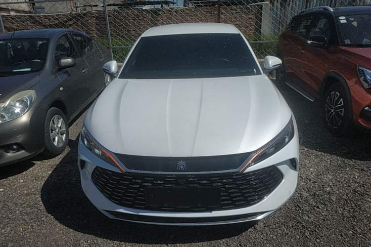 Used BYD Qin L 2024 DM-i 80KM Beyond Model Front