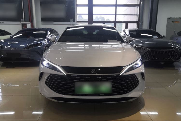 Used BYD Qin L 2024 DM-i 120KM Beyond Model Front