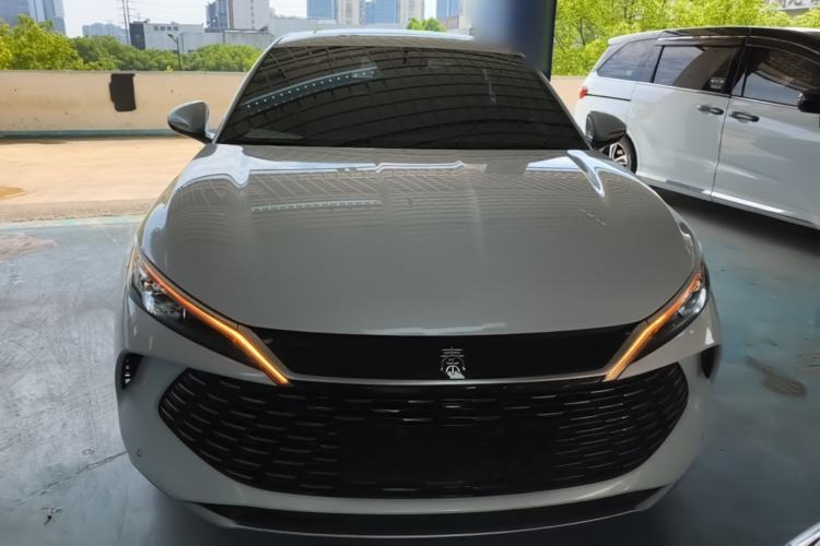 Used BYD Qin L 2024 DM-i 120KM Leading Model Front