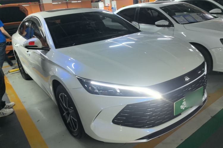 Used BYD Qin L 2024 DM-i 120KM Beyond Model Front Right 45 Deg