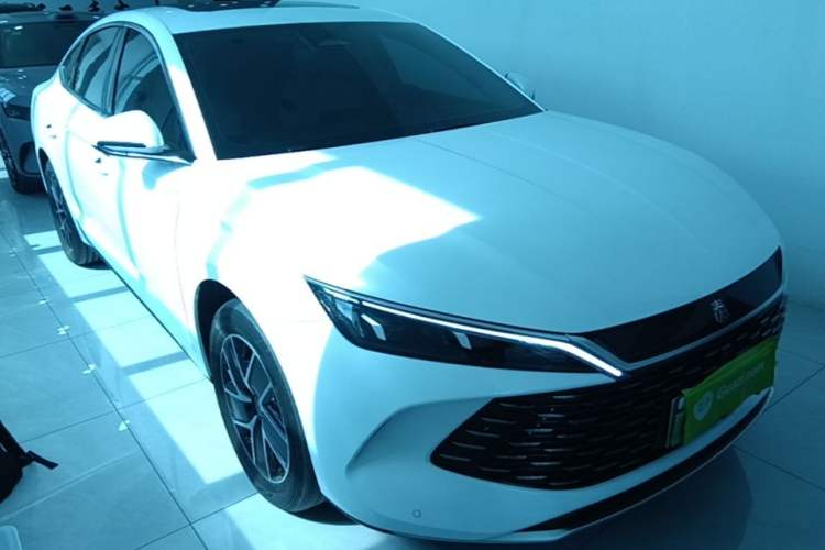 Used BYD Qin L 2024 DM-i 120KM Beyond Model Front Right 45 Deg