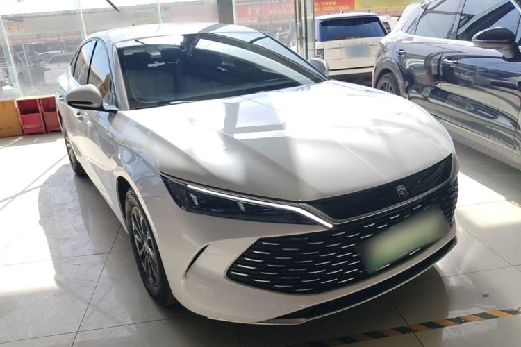 Used BYD Qin L 2024 DM-i 80KM Leading Model Front Right 45 Deg