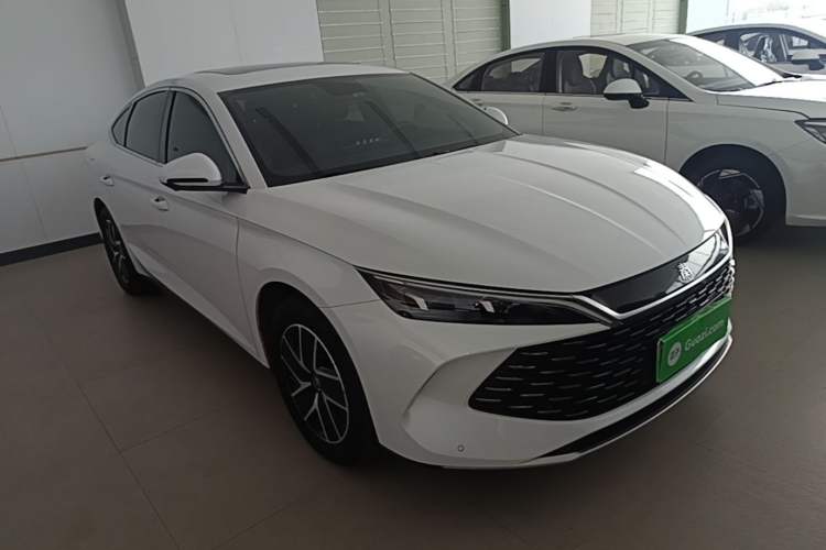 Used BYD Qin L 2024 DM-i 120KM Leading Model Front Right 45 Deg