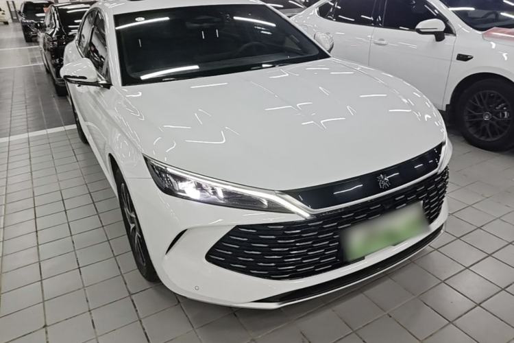 Used BYD Qin L 2024 DM-i 120KM Beyond Model Front Right 45 Deg