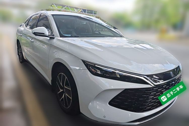 Used BYD Qin L 2024 DM-i 80KM Beyond Model Front Right 45 Deg