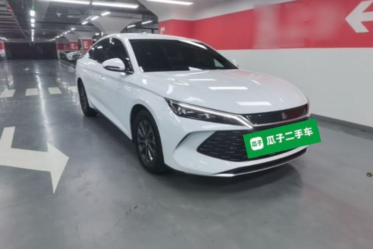Used BYD Qin L 2024 DM-i 80KM Leading Model Front Right 45 Deg