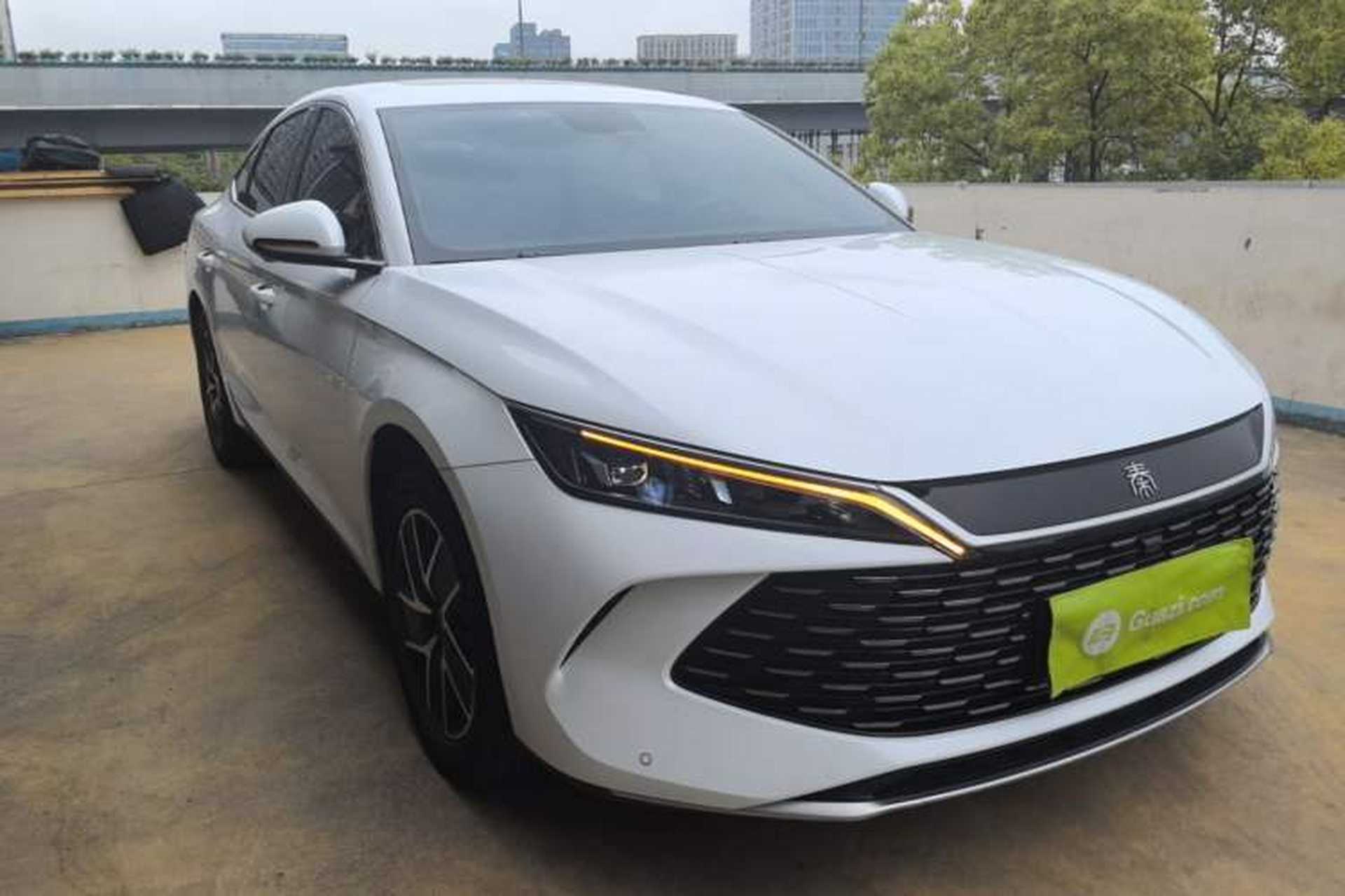 Used BYD Qin L 2024 DM-i 120KM Leading Model Front Right 45 Deg