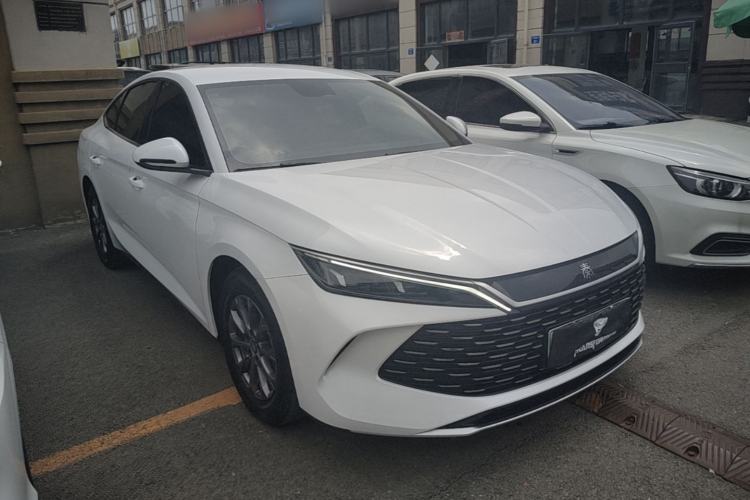 Used BYD Qin L 2024 DM-i 80KM Leading Model Front Right 45 Deg