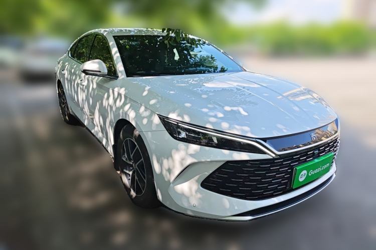 Used BYD Qin L 2024 DM-i 80KM Beyond Model Front Right 45 Deg