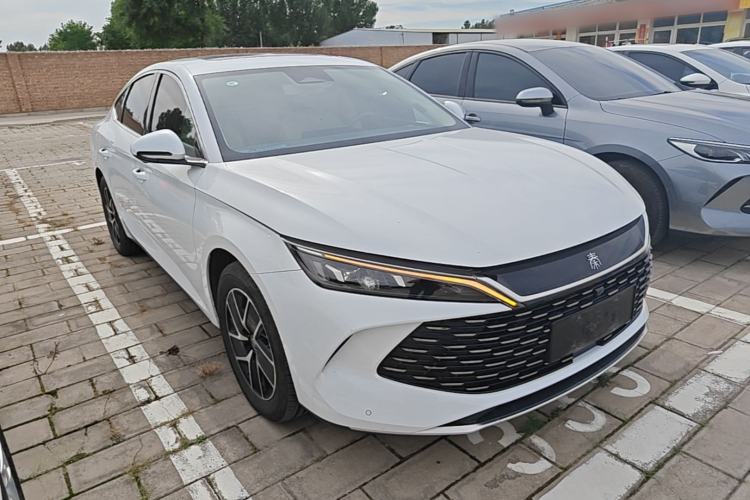 Used BYD Qin L 2024 DM-i 120KM Beyond Model Front Right 45 Deg