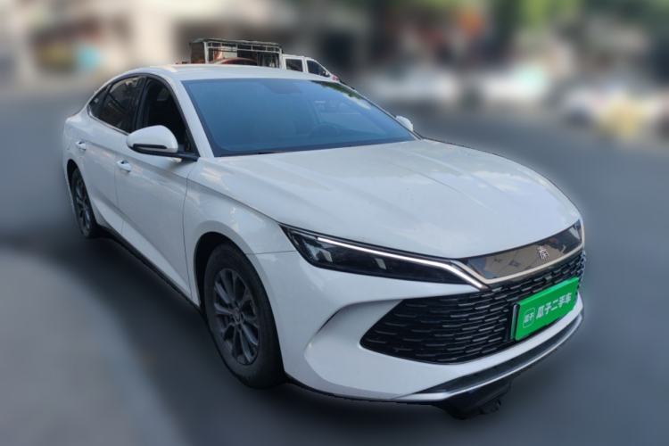 Used BYD Qin L 2024 DM-i 80KM Leading Model Front Right 45 Deg