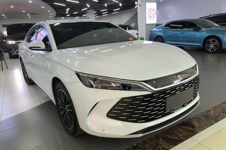 Used BYD Qin L 2024 DM-i 120KM Excellence Model Front Right 45 Deg