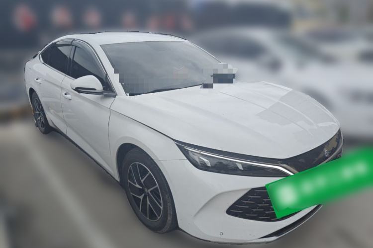 Used BYD Qin L 2024 DM-i 80KM Beyond Model Front Right 45 Deg