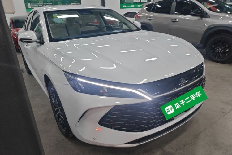 Used BYD Qin L 2024 DM-i 120KM Excellence Model Front Right 45 Deg