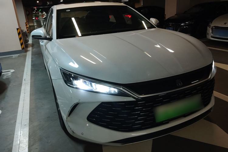 Used BYD Qin L 2024 DM-i 120KM Beyond Model Front Right 45 Deg