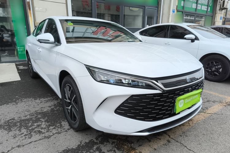 Used BYD Qin L 2024 DM-i 120KM Beyond Model Front Right 45 Deg