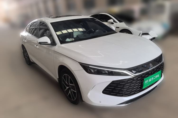 Used BYD Qin L 2024 DM-i 120KM Leading Model Front Right 45 Deg