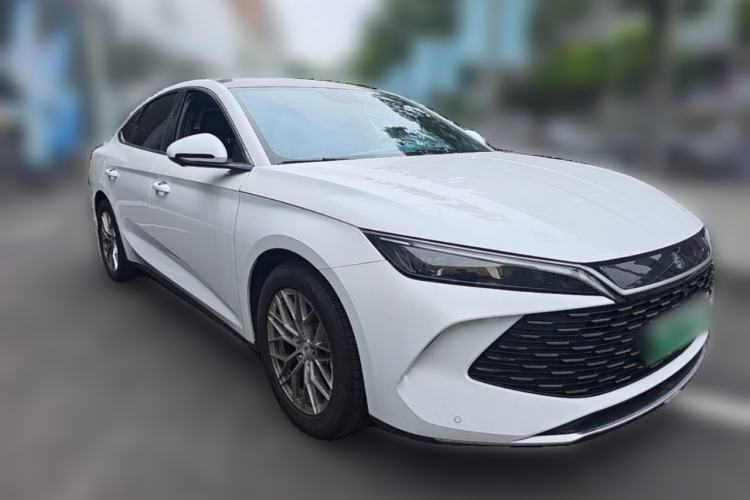 Used BYD Qin L 2024 DM-i 80KM Beyond Model Front Right 45 Deg