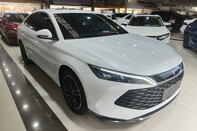 Used BYD Qin L 2024 DM-i 120KM Excellence Model Front Right 45 Deg