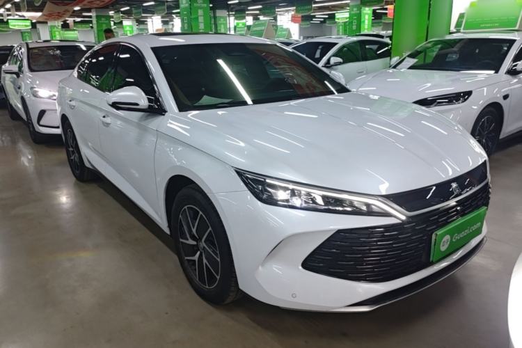 Used BYD Qin L 2024 DM-i 120KM Beyond Model Front Right 45 Deg