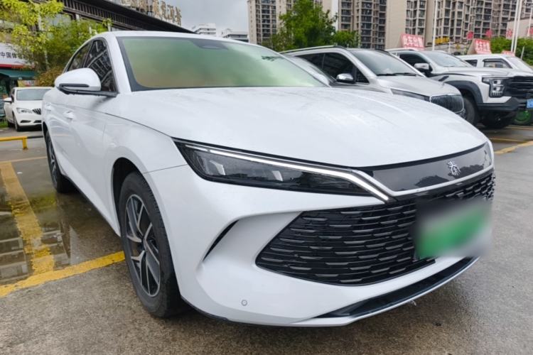 Used BYD Qin L 2024 DM-i 120KM Beyond Model Front Right 45 Deg