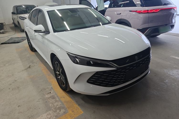 Used BYD Qin L 2024 DM-i 120KM Leading Model Front Right 45 Deg
