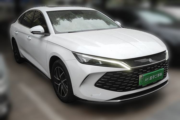 Used BYD Qin L 2024 DM-i 120KM Leading Model Front Right 45 Deg