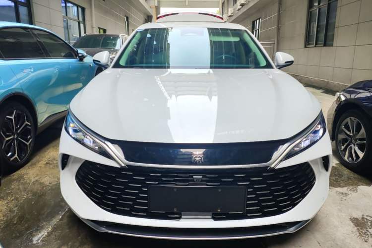 Used BYD Qin L 2024 DM-i 120KM Beyond Model Front