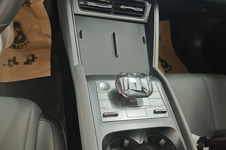 Used BYD Qin L 2024 DM-i 80KM Leading Model Gear Lever