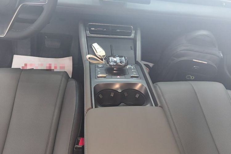 Used BYD Qin L 2024 DM-i 80KM Beyond Model Gear Lever