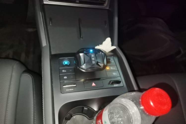 Used BYD Qin L 2024 DM-i 80KM Leading Model Gear Lever