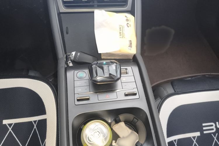 Used BYD Qin L 2024 DM-i 80KM Beyond Model Gear Lever