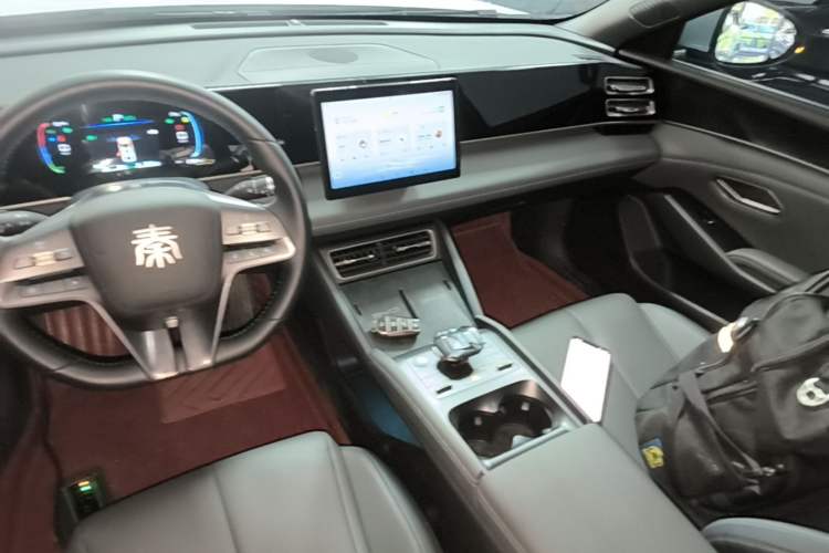Used BYD Qin L 2024 DM-i 80KM Leading Model Gear Lever