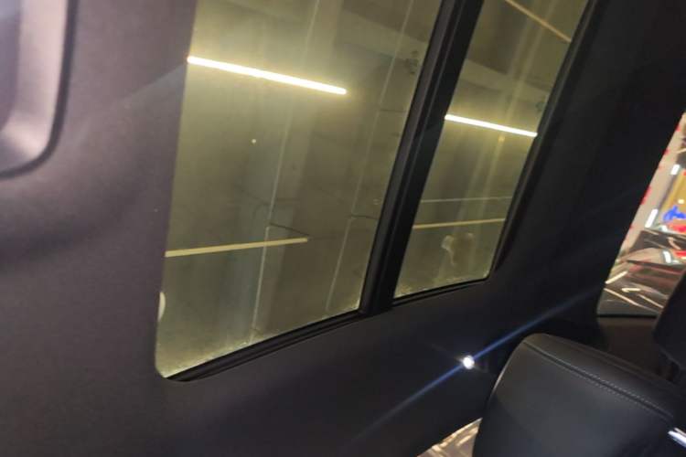 Used BYD Qin L 2024 DM-i 120KM Beyond Model Headliner