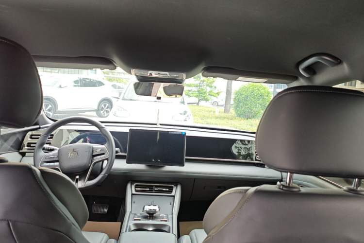 Used BYD Qin L 2024 DM-i 80KM Beyond Model Headliner