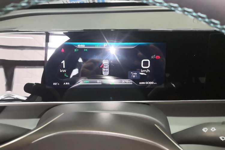 Used BYD Qin L 2024 DM-i 120KM Beyond Model Instrument Cluster
