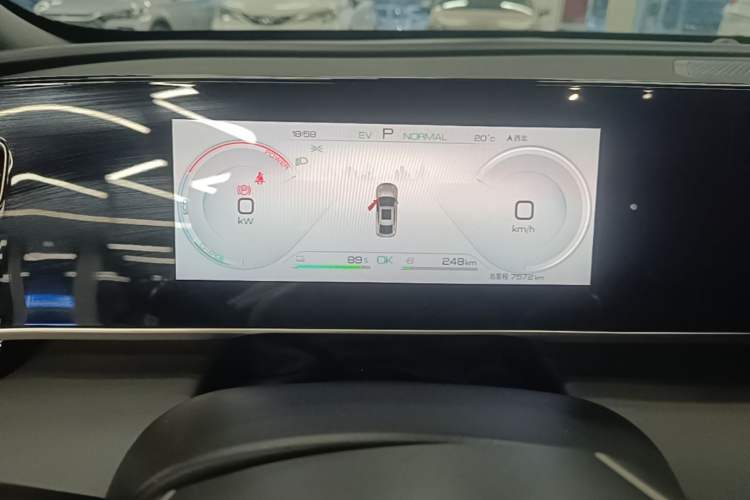 Used BYD Qin L 2024 DM-i 120KM Leading Model Instrument Cluster