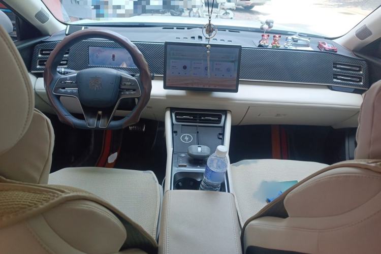 Used BYD Qin L 2024 DM-i 80KM Beyond Model Interior 2