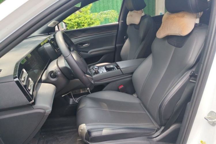 Used BYD Qin L 2024 DM-i 120KM Leading Model Interior 2