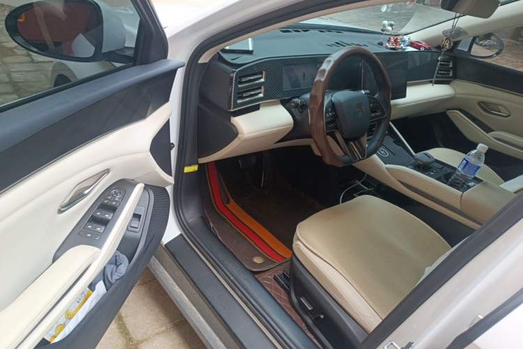 Used BYD Qin L 2024 DM-i 80KM Beyond Model Interior 3