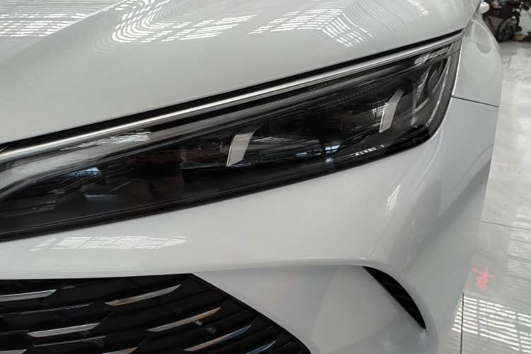 Used BYD Qin L 2024 DM-i 80KM Beyond Model Left Front Headlight